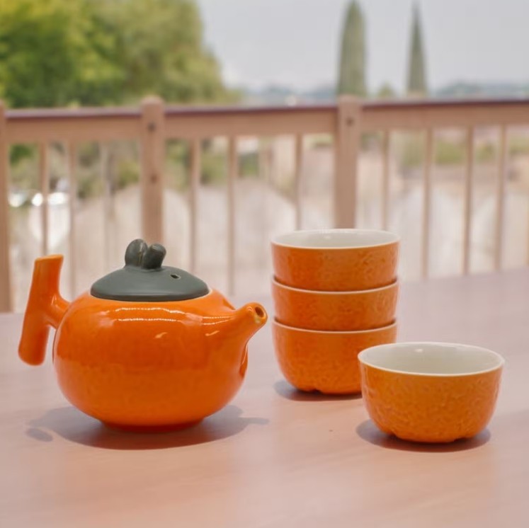 Herbal Orange Teapot Set - Pot & Four Cups