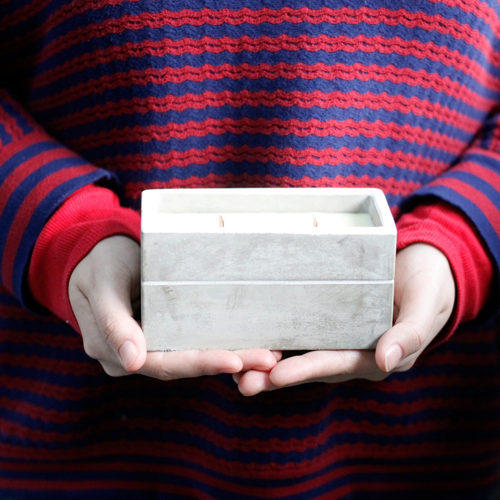 Soy wax Candle with wooden wick - Large Box - Spiced South Sea Lime