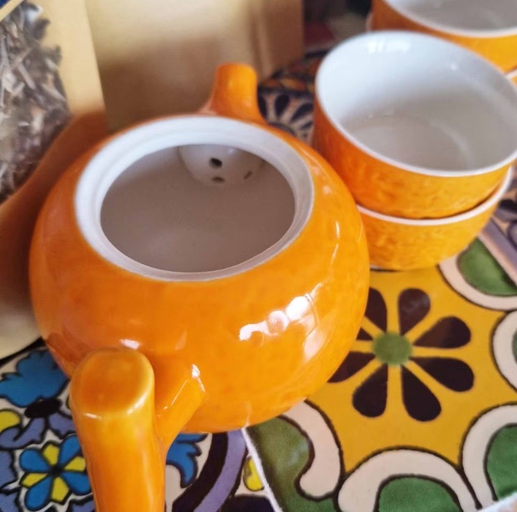 Herbal Orange Teapot Set - Pot & Four Cups