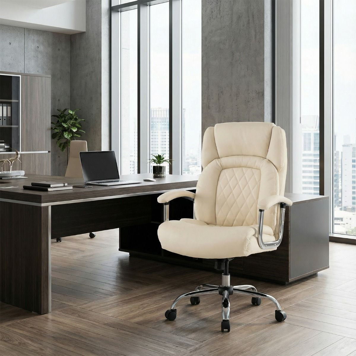 Executive Leather Office Chair with Rocking Functionality and Armrests
