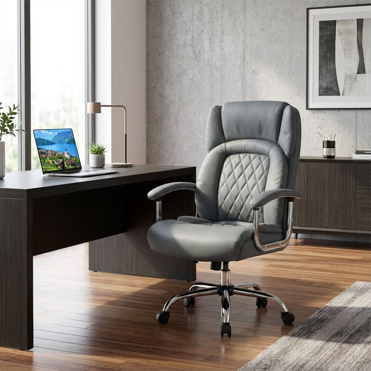 Executive Leather Office Chair with Rocking Functionality and Armrests