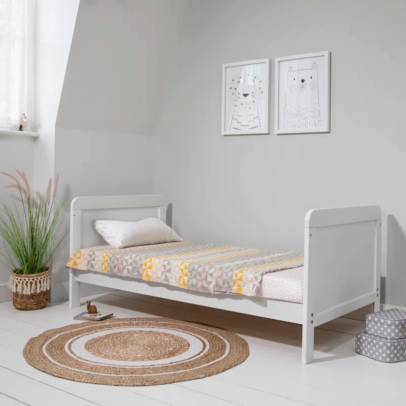 Rio Cot Bed with Mattress and Cot Top Changer