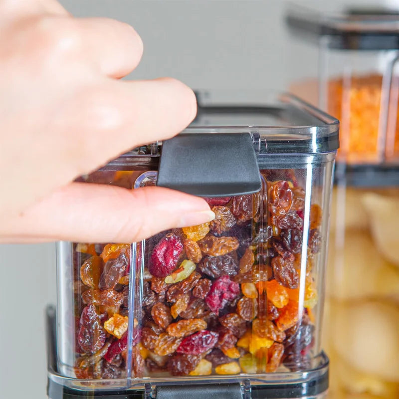 Food Storage - Set of 5 Containers and 5 Lids