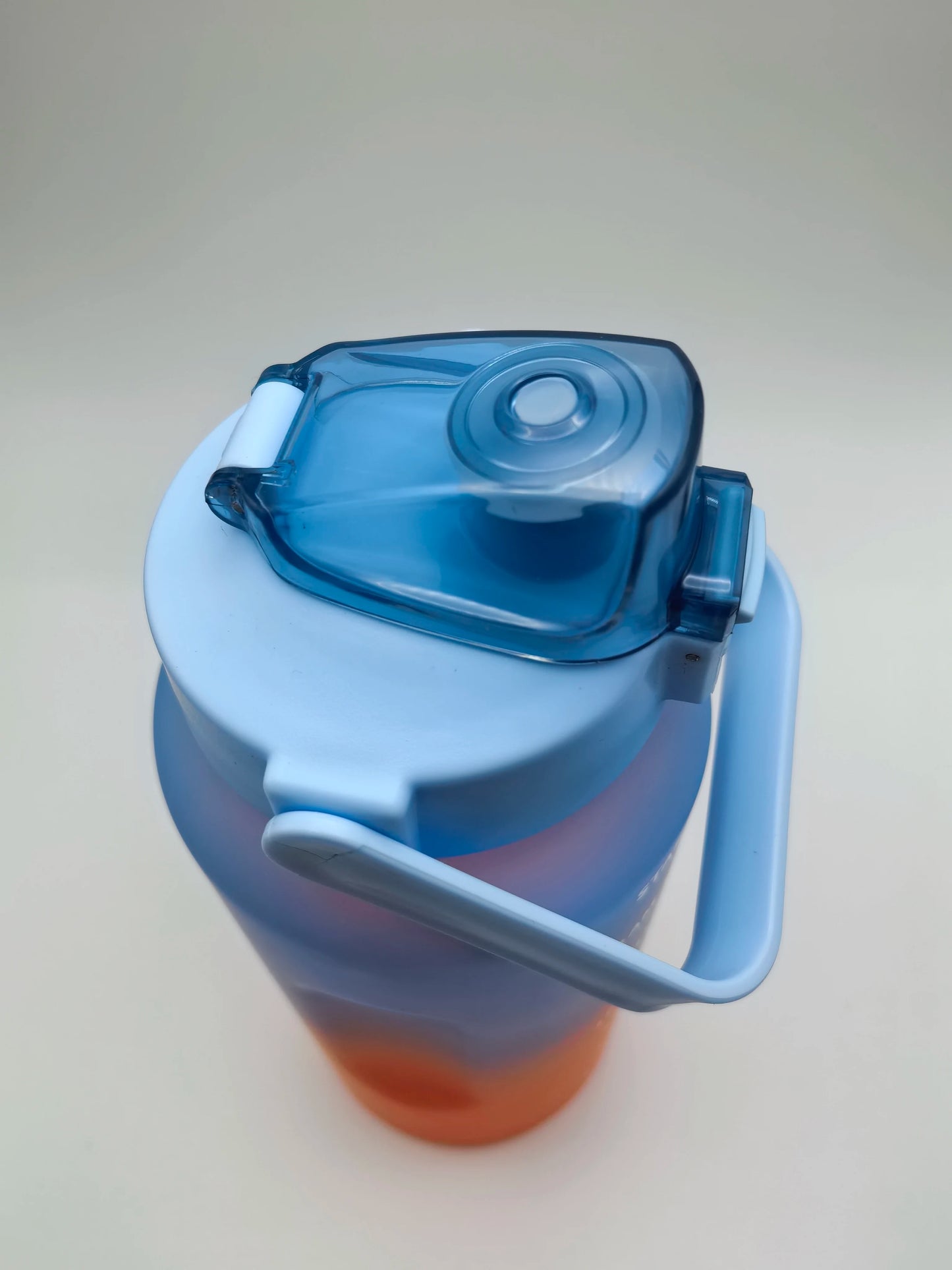 2000ML colourful Sports Water Bottle with Time Marker and Leak-proof Cup