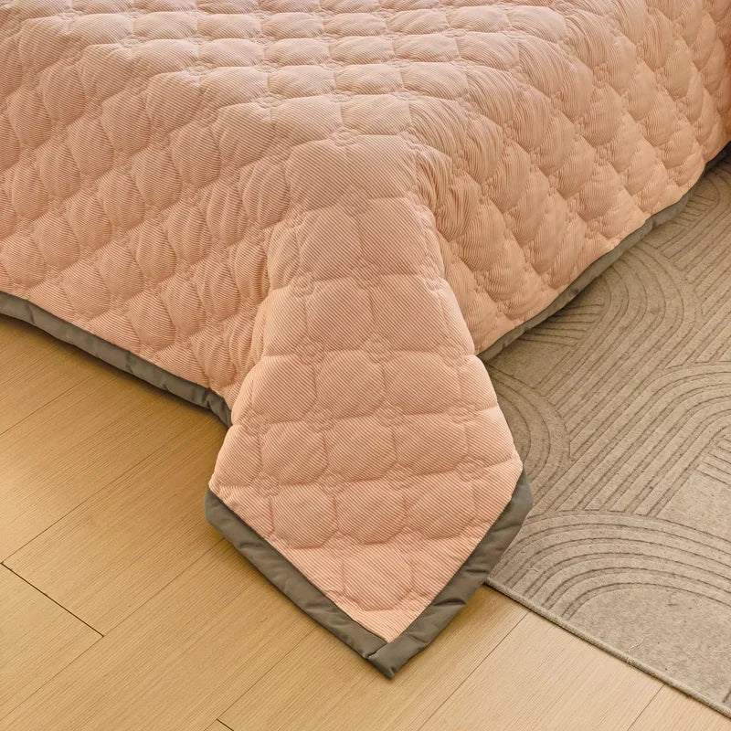 Quilted Bedspread Plaid Style Bed - Linen