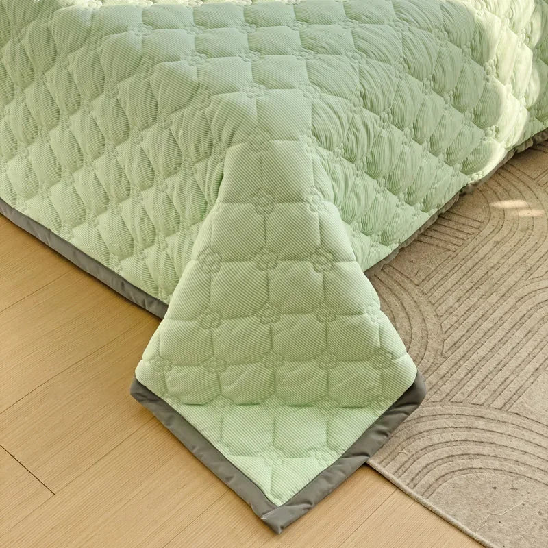 Quilted Bedspread Plaid Style Bed - Linen