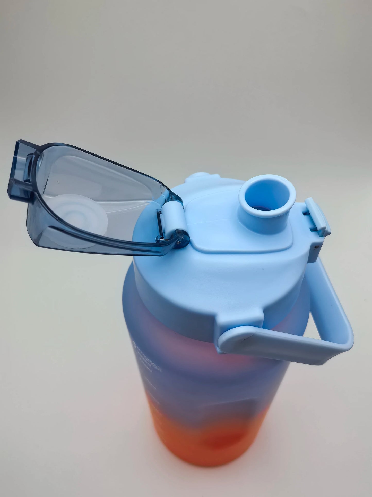 2000ML colourful Sports Water Bottle with Time Marker and Leak-proof Cup