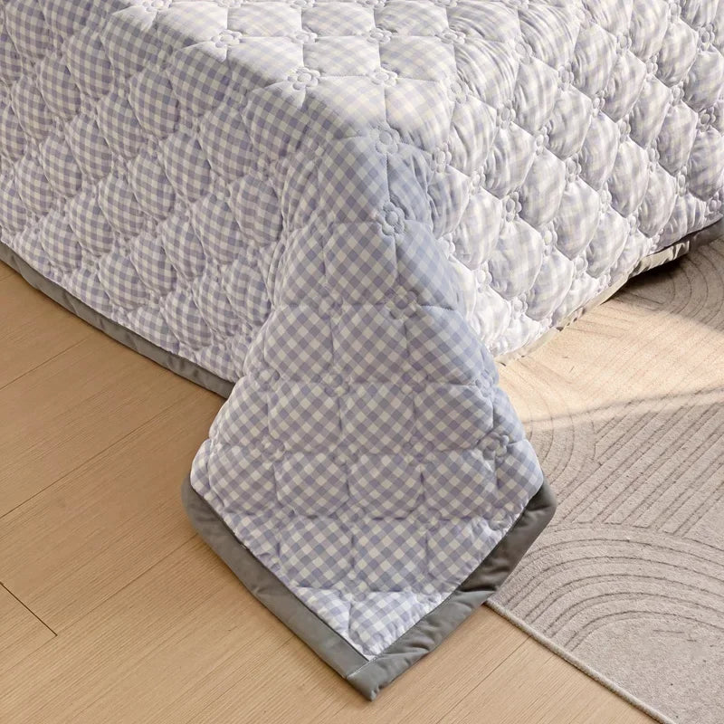 Quilted Bedspread Plaid Style Bed - Linen