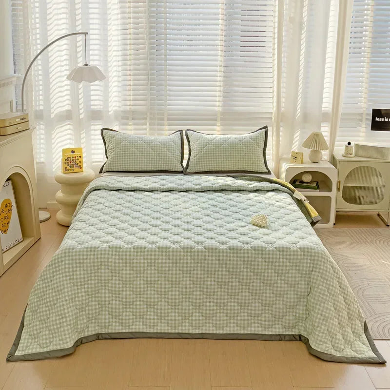 Quilted Bedspread Plaid Style Bed - Linen