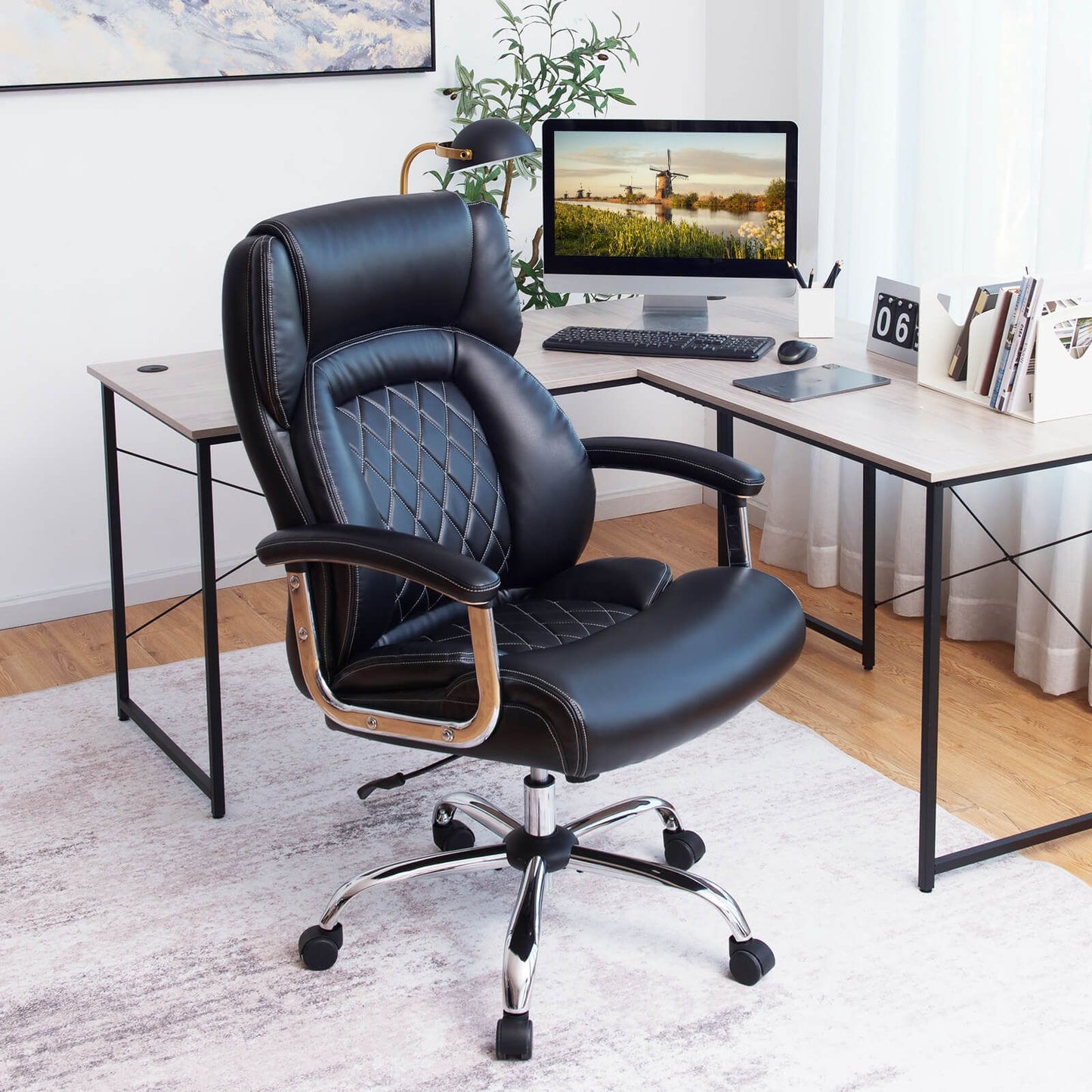 Executive Leather Office Chair with Rocking Functionality and Armrests