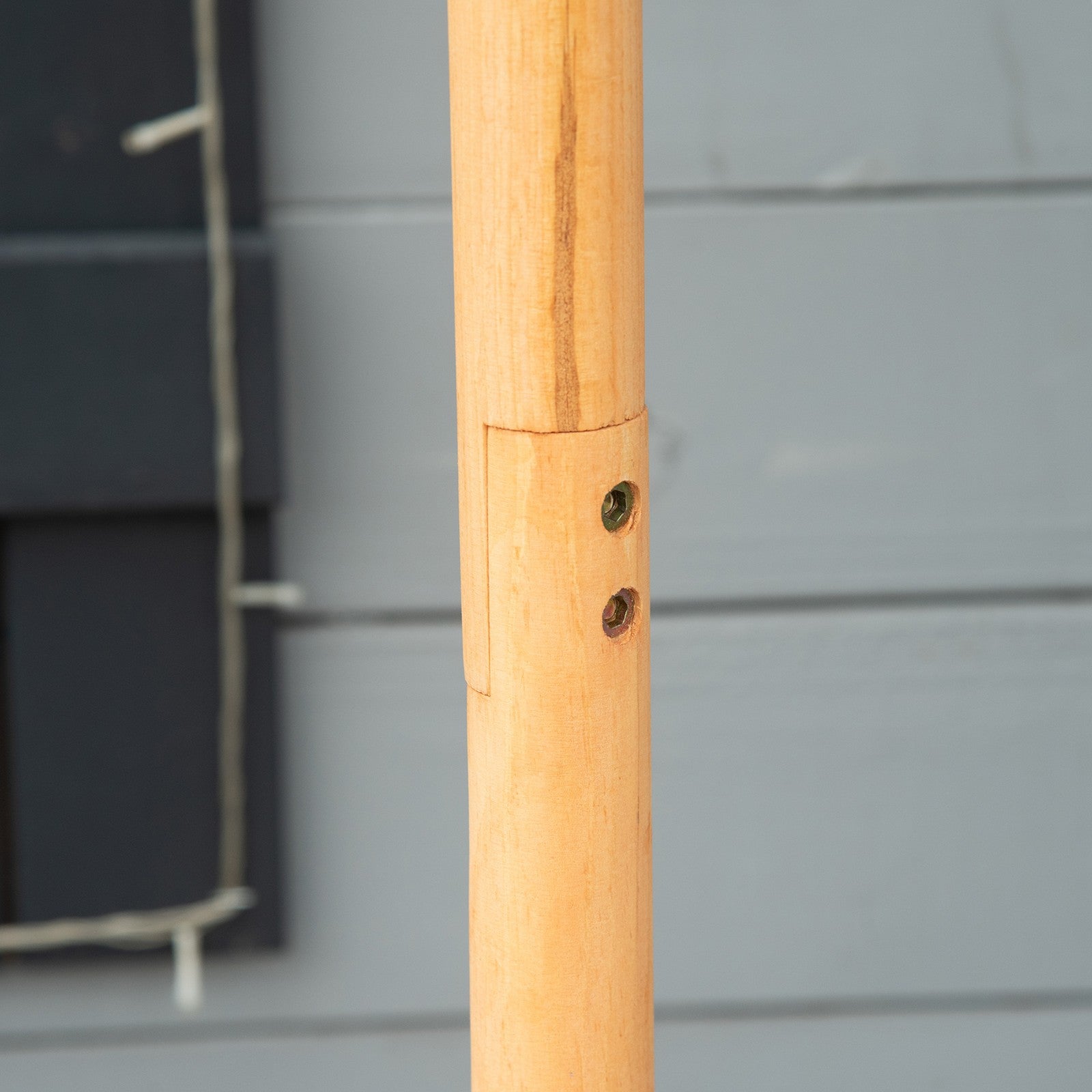 Bird Stand Feeder Table Feeding Station Garden Wood Coop Parrot Nesting Stand