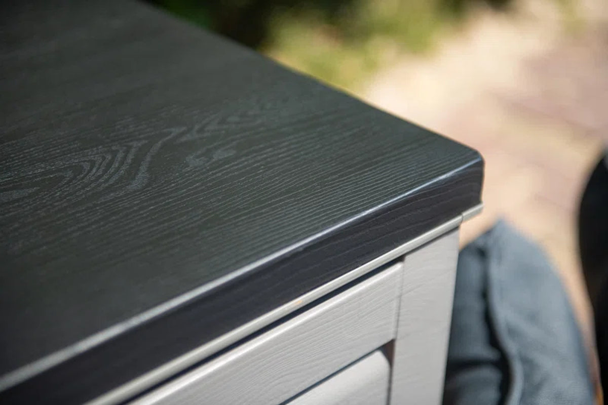 Lanaria 160Cm W 830L Water Resistant Plastic Deck Box in Grey